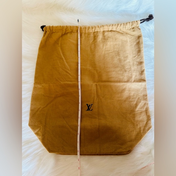 Large size (20x16) Louis Vuitton authentic dust bag - Picture 2 of 3
